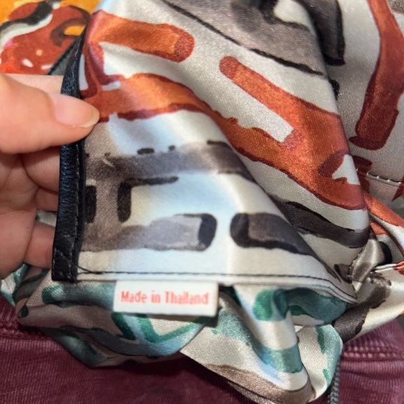 Jim Thompson Black Leather Clutch with Dragon Design - Picture 11 of 11